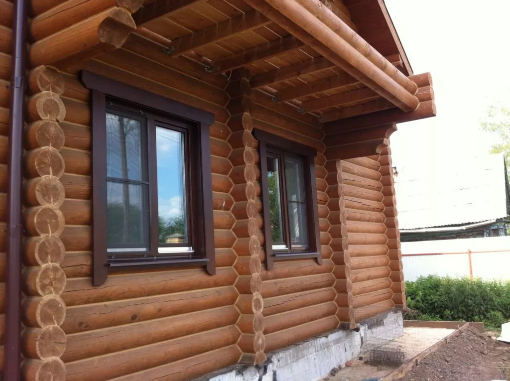 Самостоятельная установка деревянных окон в деревянном доме