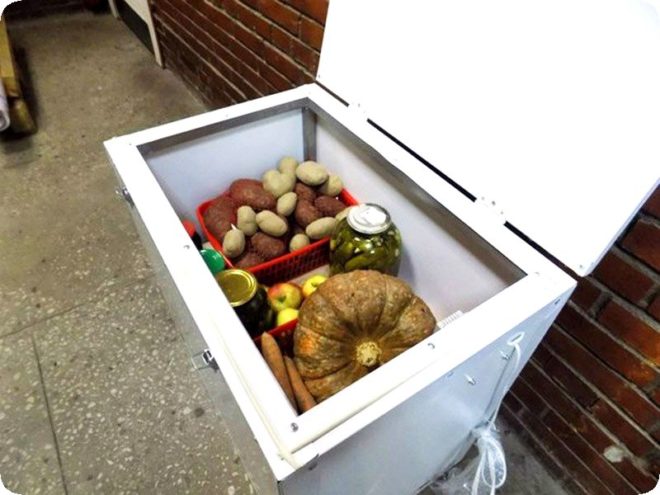 Как сделать ящик для хранения овощей на балконе