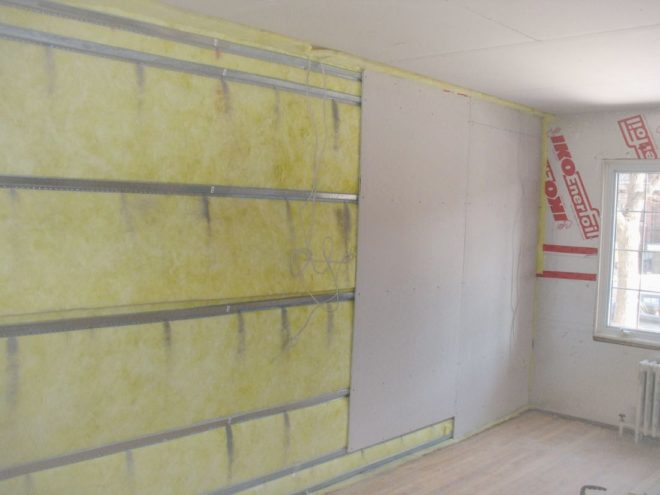 Как сделать шумоизоляцию потолка и стен квартиры