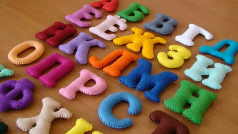Как сделать буквы из разных материалов - простой способ