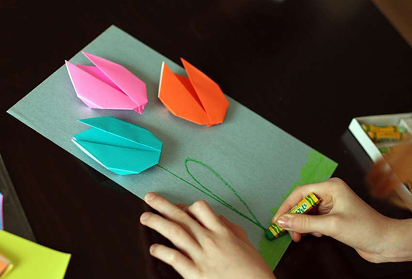 Делаем тюльпан из бумаги для детей