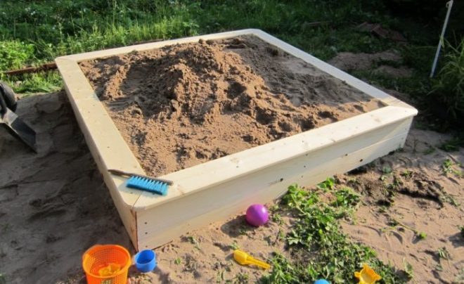 Строим песочницу из доски