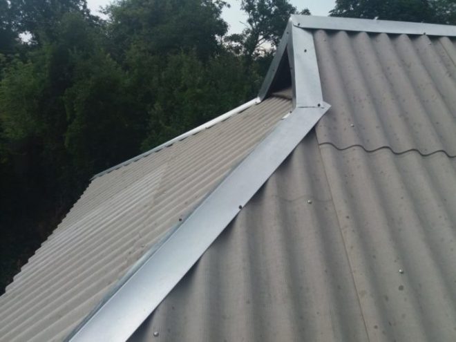 Почему протекает накрытая крыша